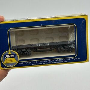 VINTAGE AHM Finest Ho Trains from Around the World Oldtime Flat Car 6245 w/Box